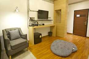 The Plug Hotel