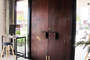 The Plug Hotel