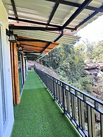 Sainamtok Resort