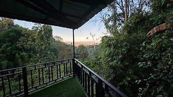 Sainamtok Resort