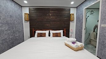 Sainamtok Resort