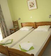 Nikolaki Rooms