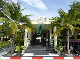 Oasis Garden & Pool Villa at VIP Resort