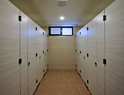 DiveCube Hotel