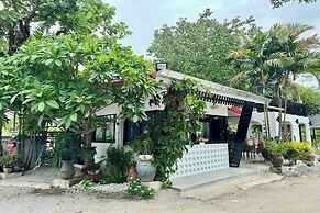 Ban Suan Suree Resort