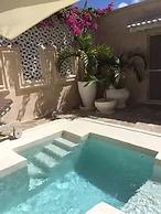 The Villa Luxury Suites Hotel