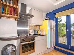 Studio 7 Apartment