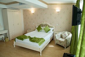 Hotel Helin Central