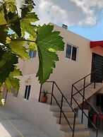 Hgen Room & Suites