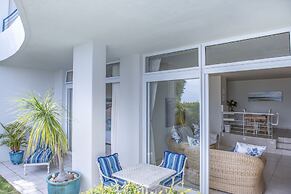 Bay Reflections - Luxury Serviced Apartments