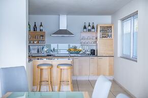 Bay Reflections - Luxury Serviced Apartments