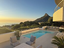 Bay Reflections - Luxury Serviced Apartments