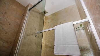 Life Hotel