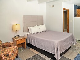 The Oakwood Inn