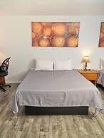The Oakwood Inn
