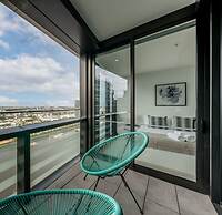 Melbourne Private Apartments - Collins Street Waterfront, Docklands