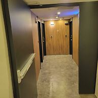 Attic Hotel