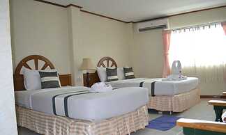 Natacha Hotel