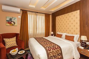 Yatri Suites and Spa