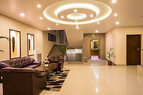 Yatri Suites and Spa