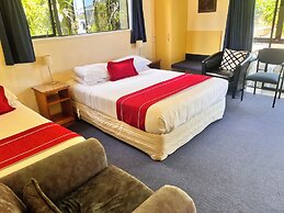 Sundowner Motel