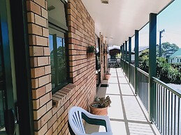 Sundowner Motel