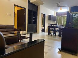 Allegro Holiday Suites