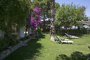 Karianda Hotel