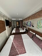 Elibol Hotel
