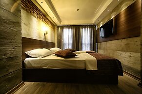 Elibol Hotel