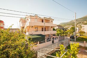 Apartments Taida