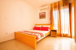 Apartments Taida