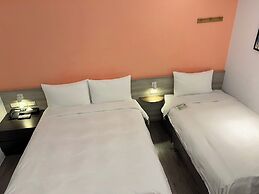 Greenight Hotel