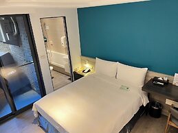 Greenight Hotel