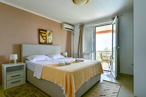 Apartments Kentera