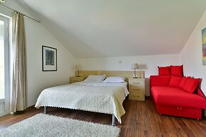 Apartments Kentera