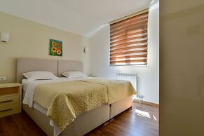 Apartments Kentera