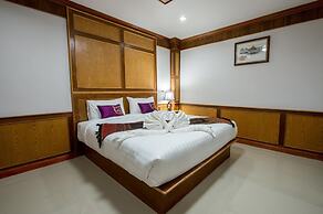Thatphanom View Hotel