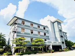 Thatphanom View Hotel