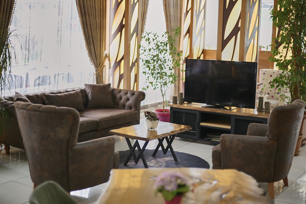 Zengin City Hotel