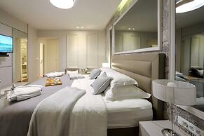 Luxury Rooms Kadena