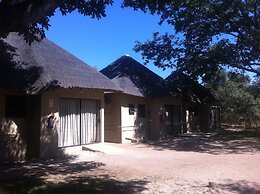 Shakawe Sands Lodge