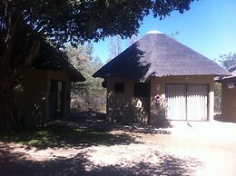 Shakawe Sands Lodge