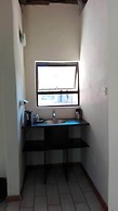 Shakawe Sands Lodge