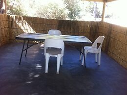 Shakawe Sands Lodge