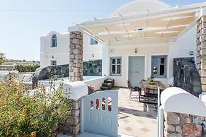Secret Earth Santorini