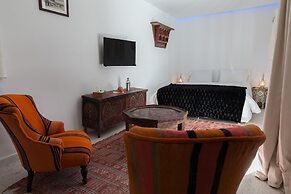 Riad Zebrakaro