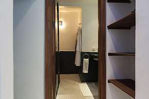Riad Zebrakaro