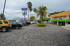 Hotel Jardin Real