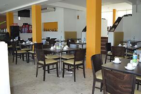 Hotel Jardin Real